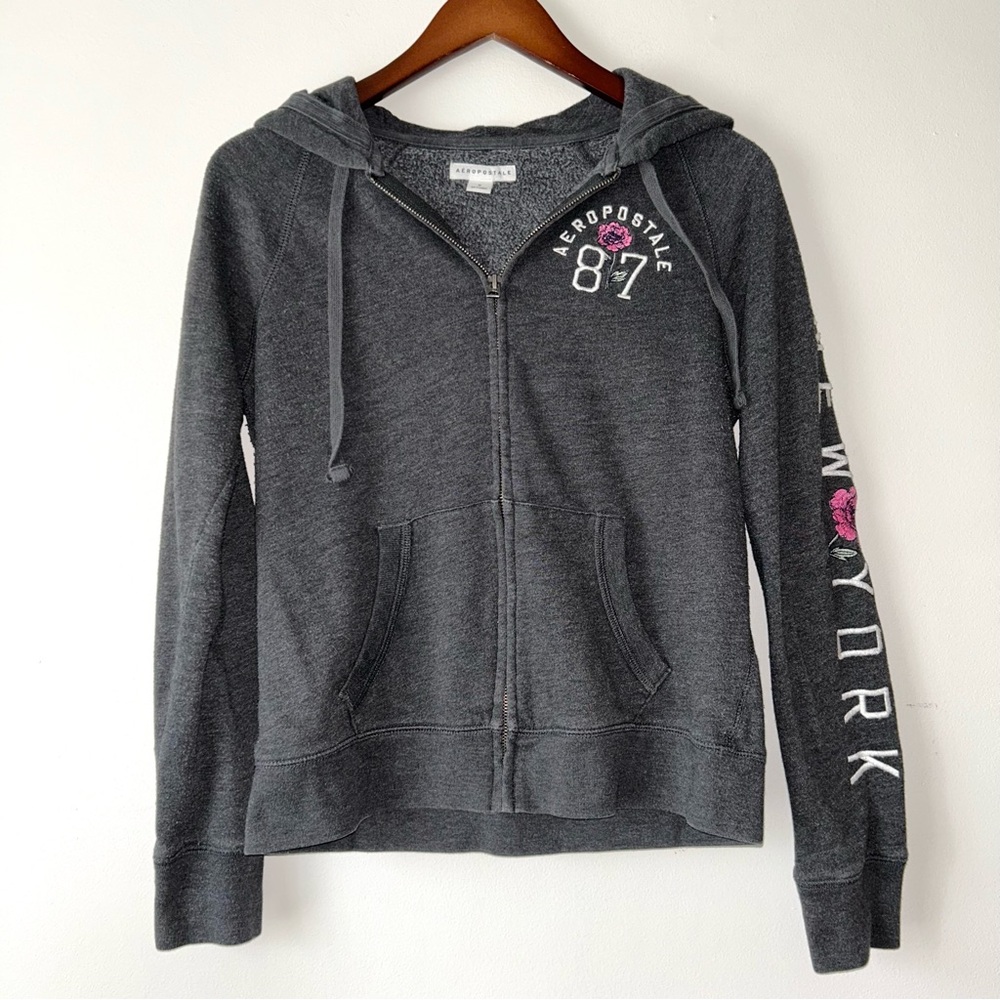 Aeropostale‎ Gray Zip-Up Hoodie